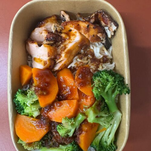 Teriyaki Salmon with Rice, Carrot and Broccoli